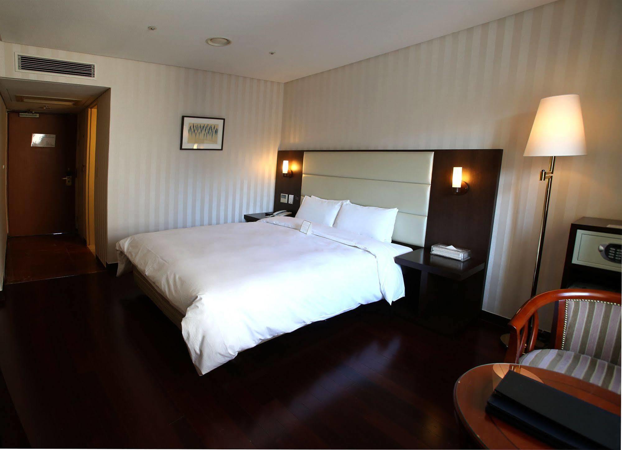 Hotel Prima Séoul Extérieur photo